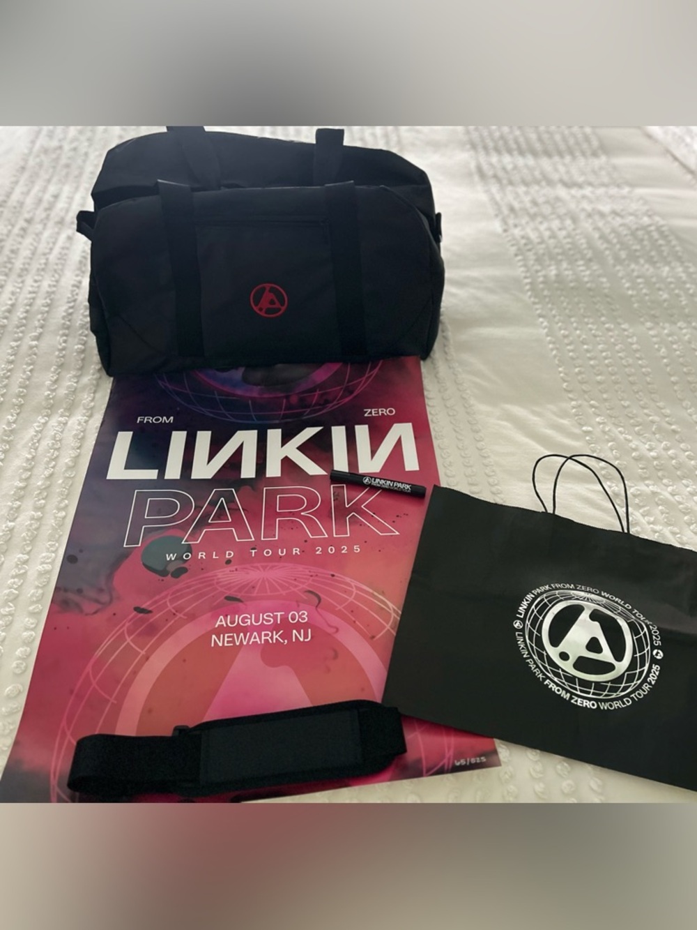 Linkin Park World Tour Black Duffel Bag With Extra Items As Shown